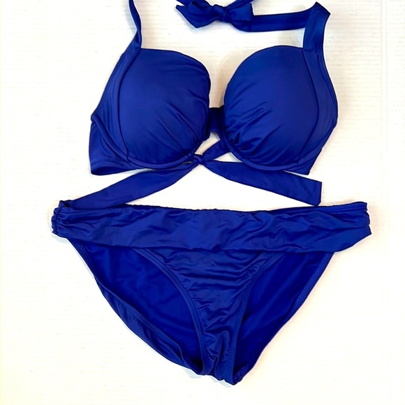 Kenneth Cole Reaction Womens Bikini Blue Padded Halter Top Size 36D & XL Bottom - Picture 1 of 8